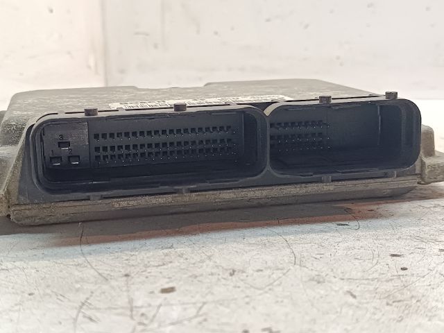 bontott OPEL ASTRA G Motorvezérlő