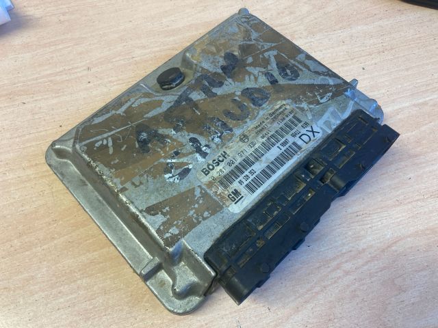 bontott OPEL ASTRA G Motorvezérlő