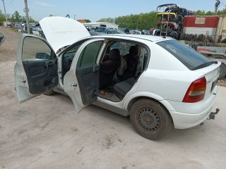 bontott OPEL ASTRA G Tank