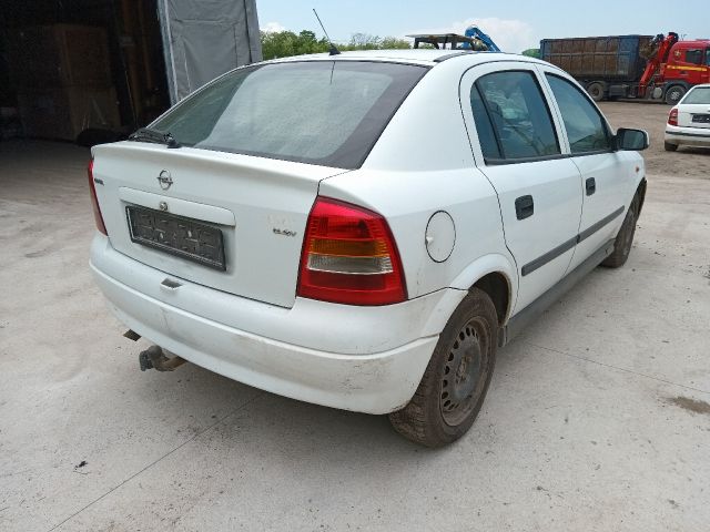 bontott OPEL ASTRA G Tank