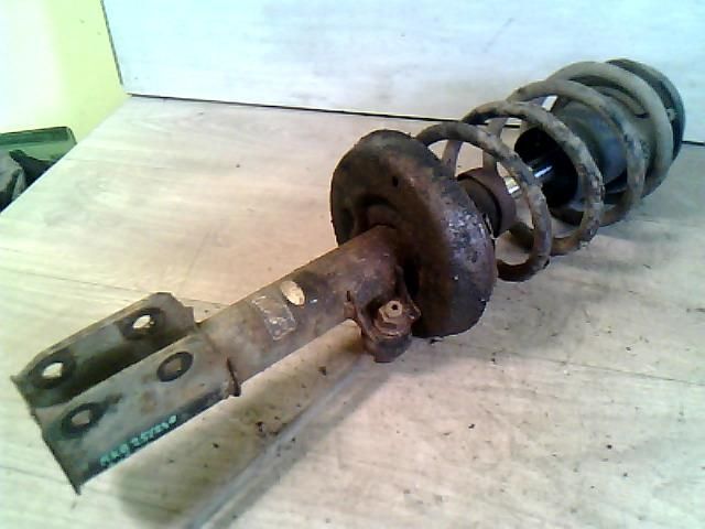 bontott OPEL ASTRA G Bal első Gólyaláb (Lengécsillapító, Rugó)