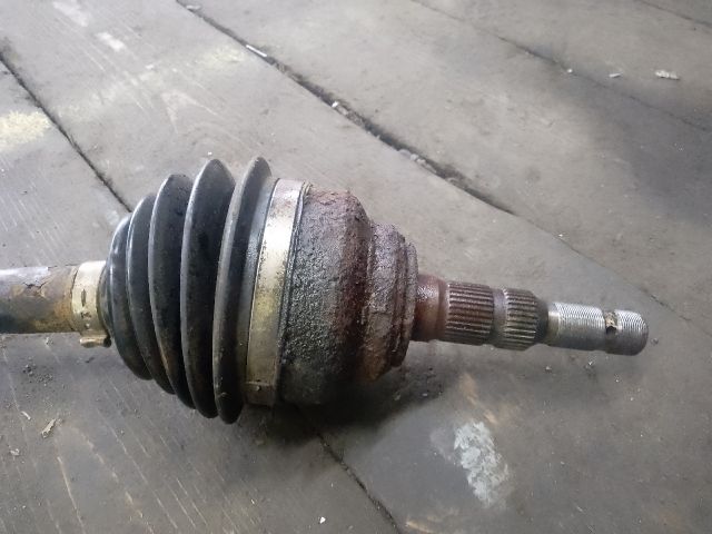 bontott OPEL ASTRA G Bal Féltengely