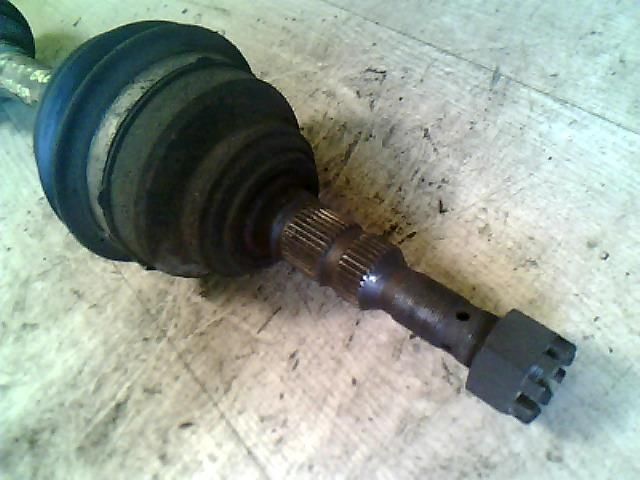 bontott OPEL ASTRA G Bal Féltengely