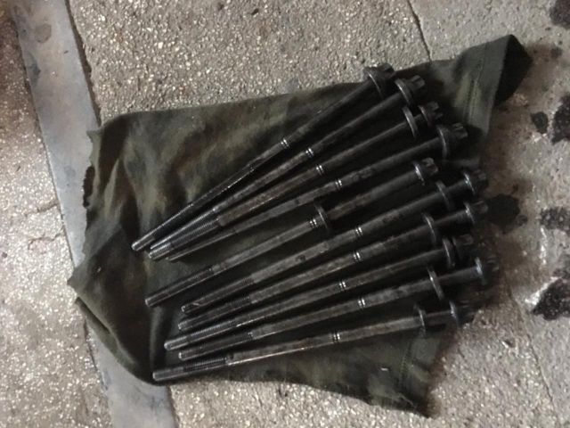 bontott OPEL ASTRA G Hengerfej Csavar