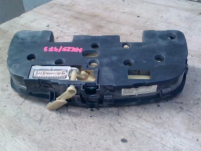 bontott OPEL ASTRA G Kilométeróra