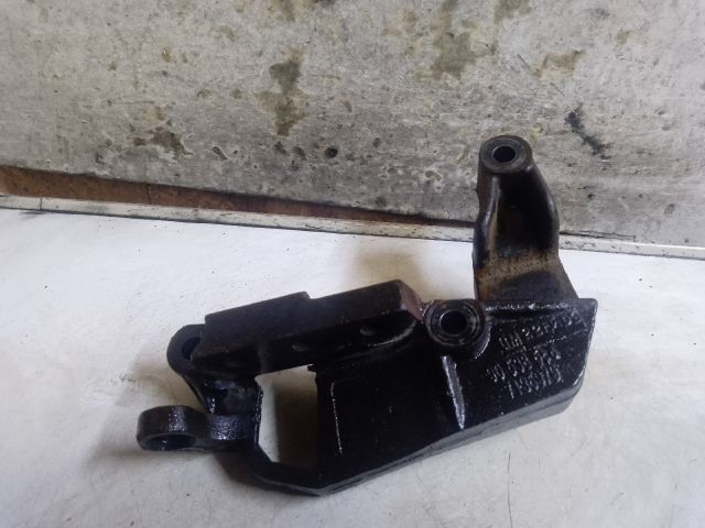 bontott OPEL ASTRA G Motor Tartó Bak (Fém)