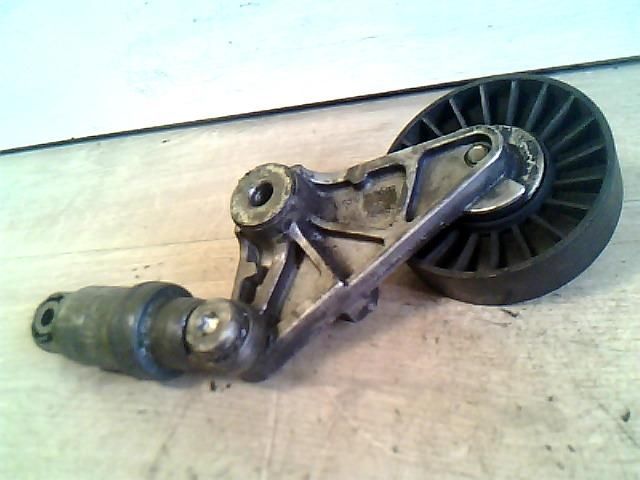 bontott OPEL ASTRA G Szíjfeszítő Görgő