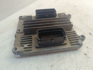 bontott OPEL ASTRA G Motorvezérlő