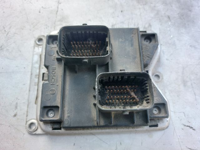bontott OPEL ASTRA G Motorvezérlő