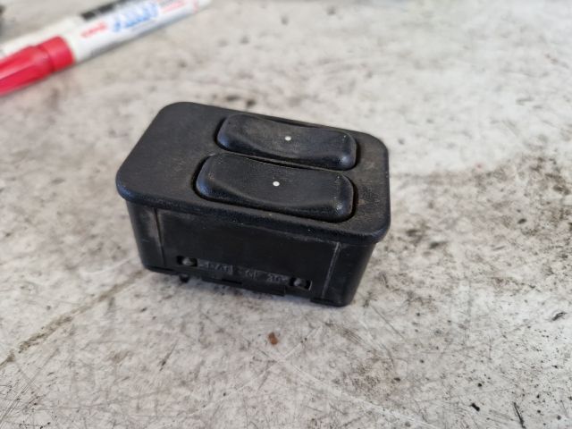 bontott OPEL ASTRA G Ablakemelő Kapcsoló Négyes / Kettes