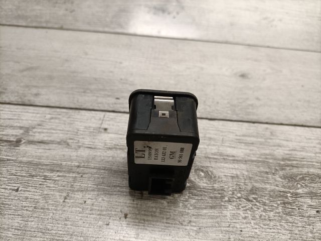 bontott OPEL ASTRA G Ablakemelő Kapcsoló Négyes / Kettes