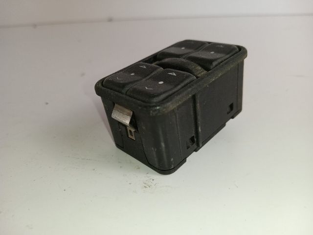 bontott OPEL ASTRA G Ablakemelő Kapcsoló Négyes / Kettes