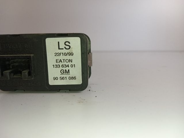 bontott OPEL ASTRA G Ablakemelő Kapcsoló Négyes / Kettes