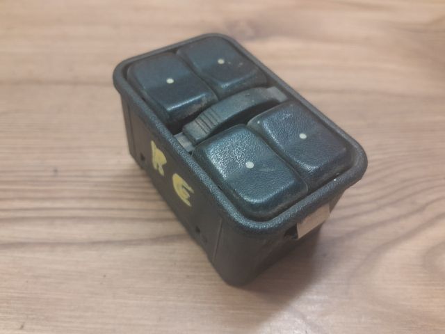 bontott OPEL ASTRA G Ablakemelő Kapcsoló Négyes / Kettes