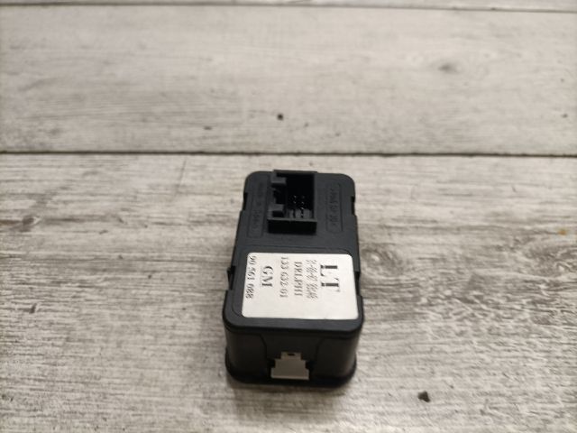 bontott OPEL ASTRA G Ablakemelő Kapcsoló Négyes / Kettes