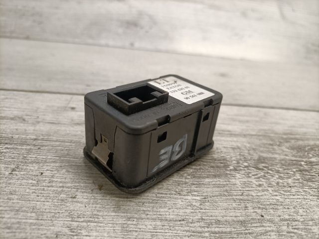 bontott OPEL ASTRA G Ablakemelő Kapcsoló Négyes / Kettes