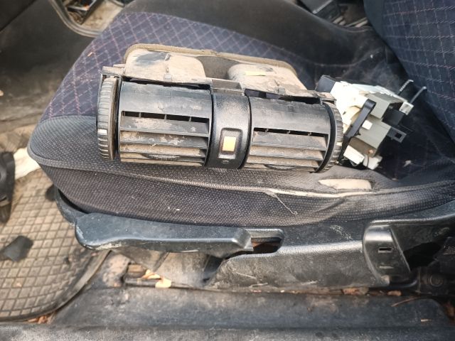 bontott OPEL ASTRA G Bal A Oszlop Burkolat