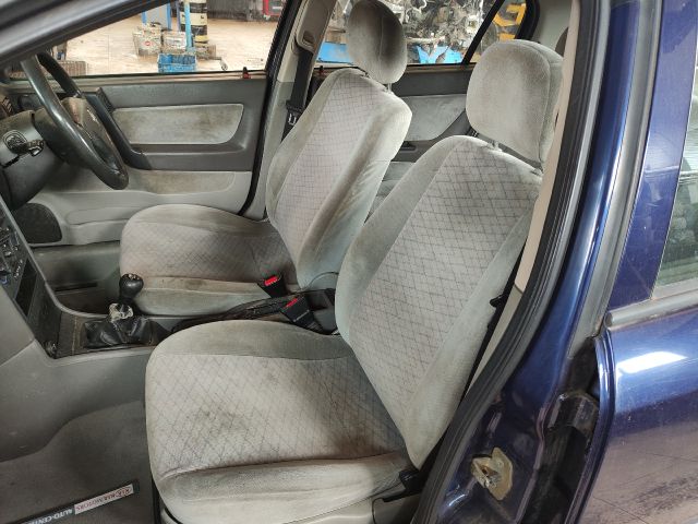 bontott OPEL ASTRA G Bal C Oszlop Burkolat