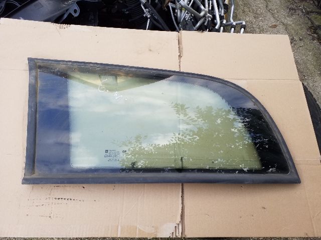 bontott OPEL ASTRA G Bal C Oszlop Oldalablak Üveg