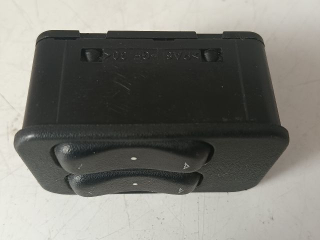 bontott OPEL ASTRA G Bal első Ablakemelő Kapcsoló