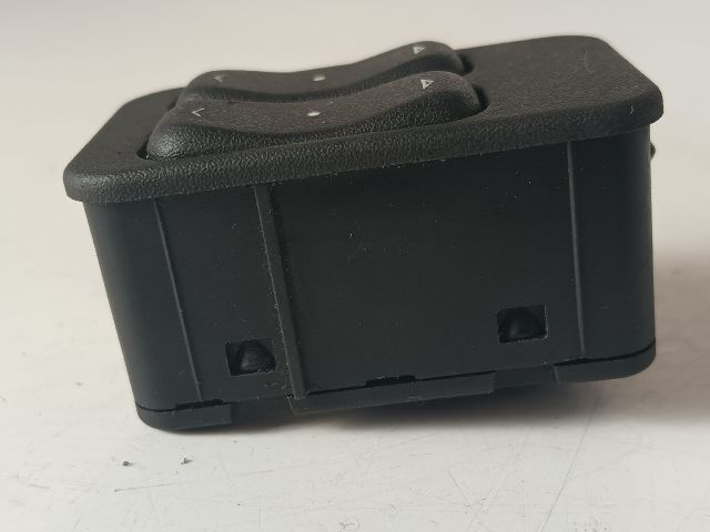 bontott OPEL ASTRA G Bal első Ablakemelő Kapcsoló