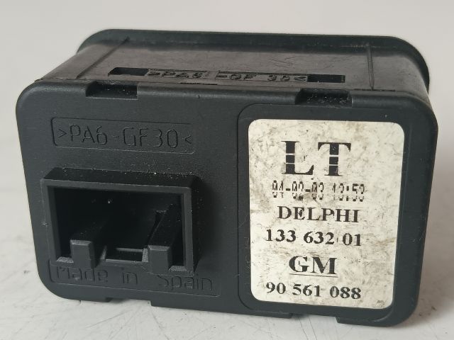 bontott OPEL ASTRA G Bal első Ablakemelő Kapcsoló