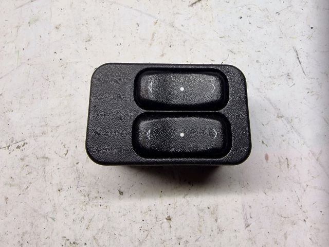 bontott OPEL ASTRA G Bal első Ablakemelő Kapcsoló