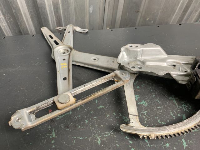 bontott OPEL ASTRA G Bal első Ablakemelő Szerkezet (Elektromos)