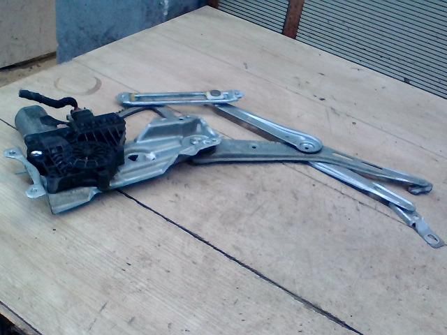 bontott OPEL ASTRA G Bal első Ablakemelő Szerkezet (Elektromos)