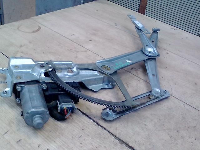 bontott OPEL ASTRA G Bal első Ablakemelő Szerkezet (Elektromos)