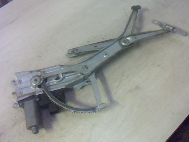 bontott OPEL ASTRA G Bal első Ablakemelő Szerkezet (Elektromos)