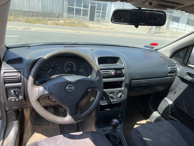 bontott OPEL ASTRA G Bal első Ajtó Kárpit