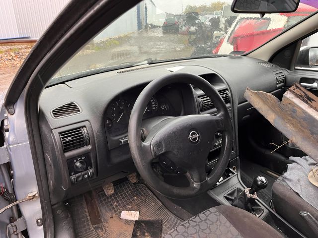 bontott OPEL ASTRA G Bal első Ajtó Kárpit