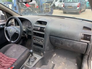 bontott OPEL ASTRA G Bal első Ajtó (Részeivel)