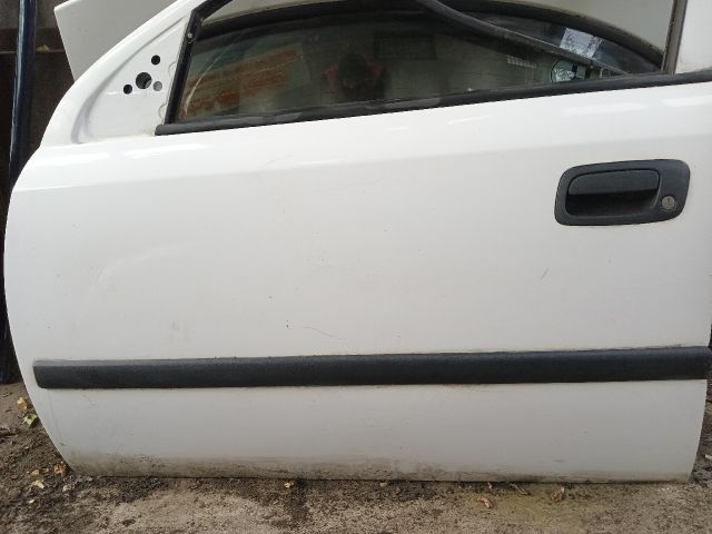 bontott OPEL ASTRA G Bal első Ajtó (Részeivel)