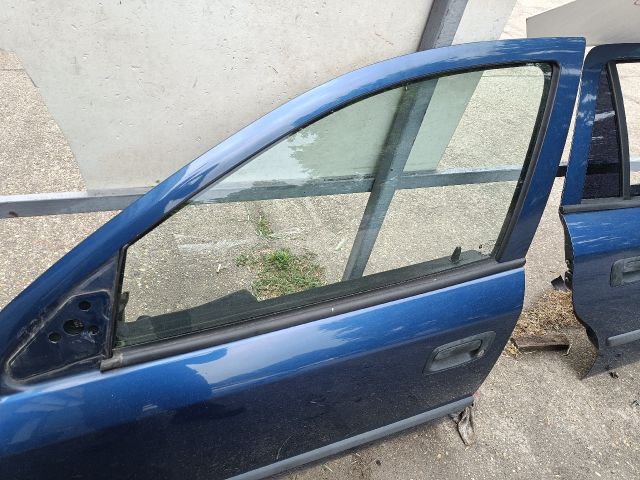 bontott OPEL ASTRA G Bal első Ajtó (Részeivel)