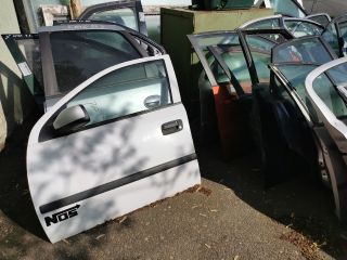 bontott OPEL ASTRA G Bal első Ajtó (Üres lemez)