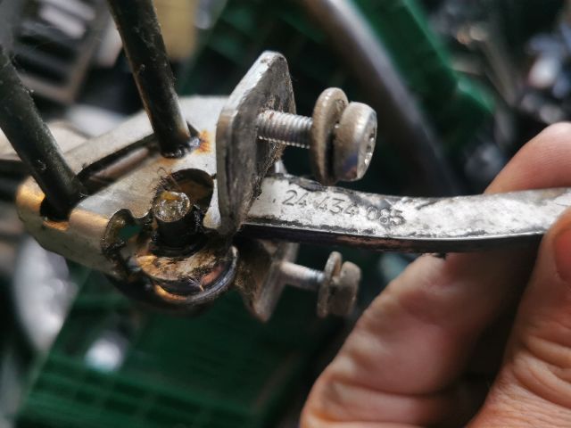 bontott OPEL ASTRA G Bal első Ajtóhatároló