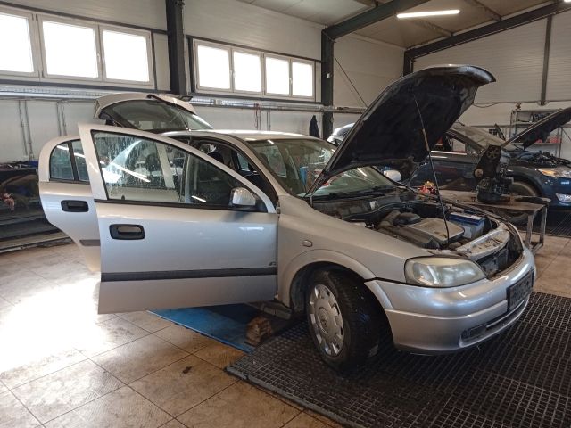 bontott OPEL ASTRA G Bal első Ajtóhatároló