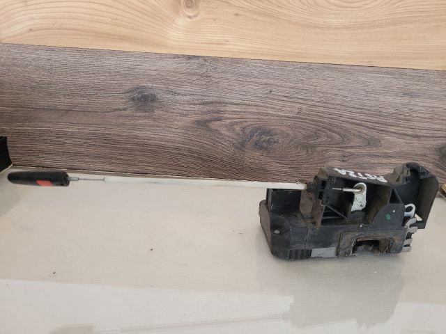 bontott OPEL ASTRA G Bal első Ajtózár