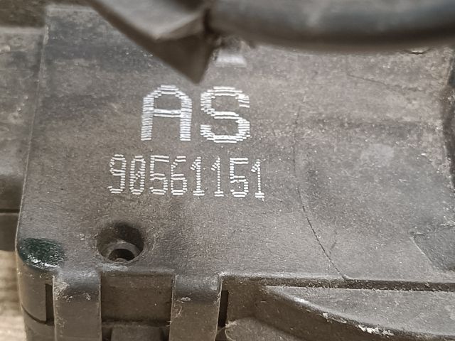 bontott OPEL ASTRA G Bal első Ajtózár