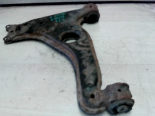 bontott OPEL ASTRA G Bal első Alsó Első Lengőkar