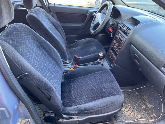 bontott OPEL ASTRA G Bal első Belső Kilincs