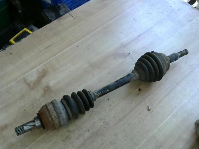 bontott OPEL ASTRA G Bal első Féltengely Tartó