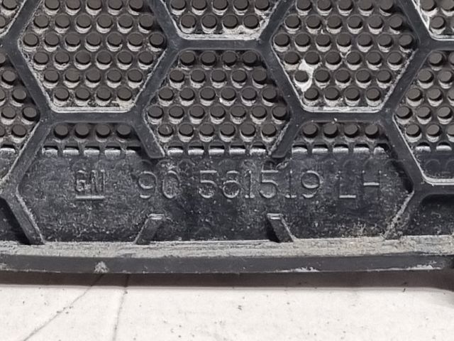 bontott OPEL ASTRA G Bal első Hangszóró Burkolat