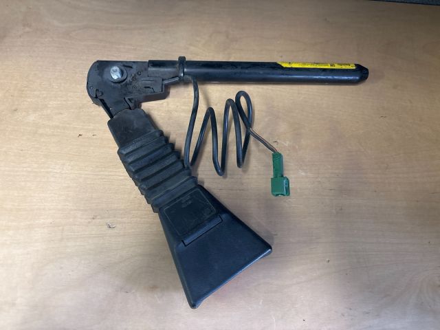 bontott OPEL ASTRA G Bal első Övfeszítő