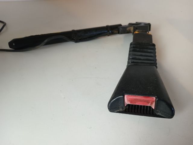 bontott OPEL ASTRA G Bal első Övfeszítő