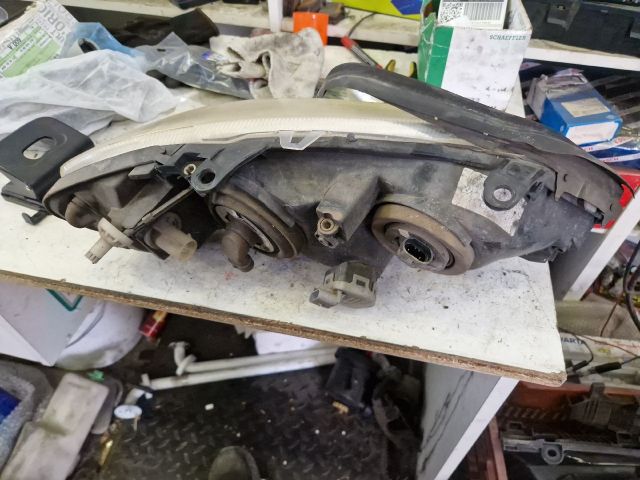 bontott OPEL ASTRA G Bal Fényszóró