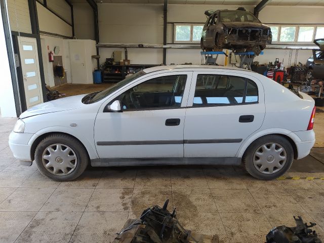 bontott OPEL ASTRA G Bal Fényszóró