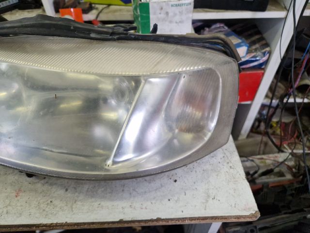 bontott OPEL ASTRA G Bal Fényszóró